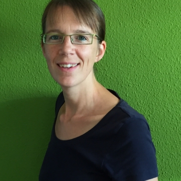 Eva-professeur en ligne d-teach online school